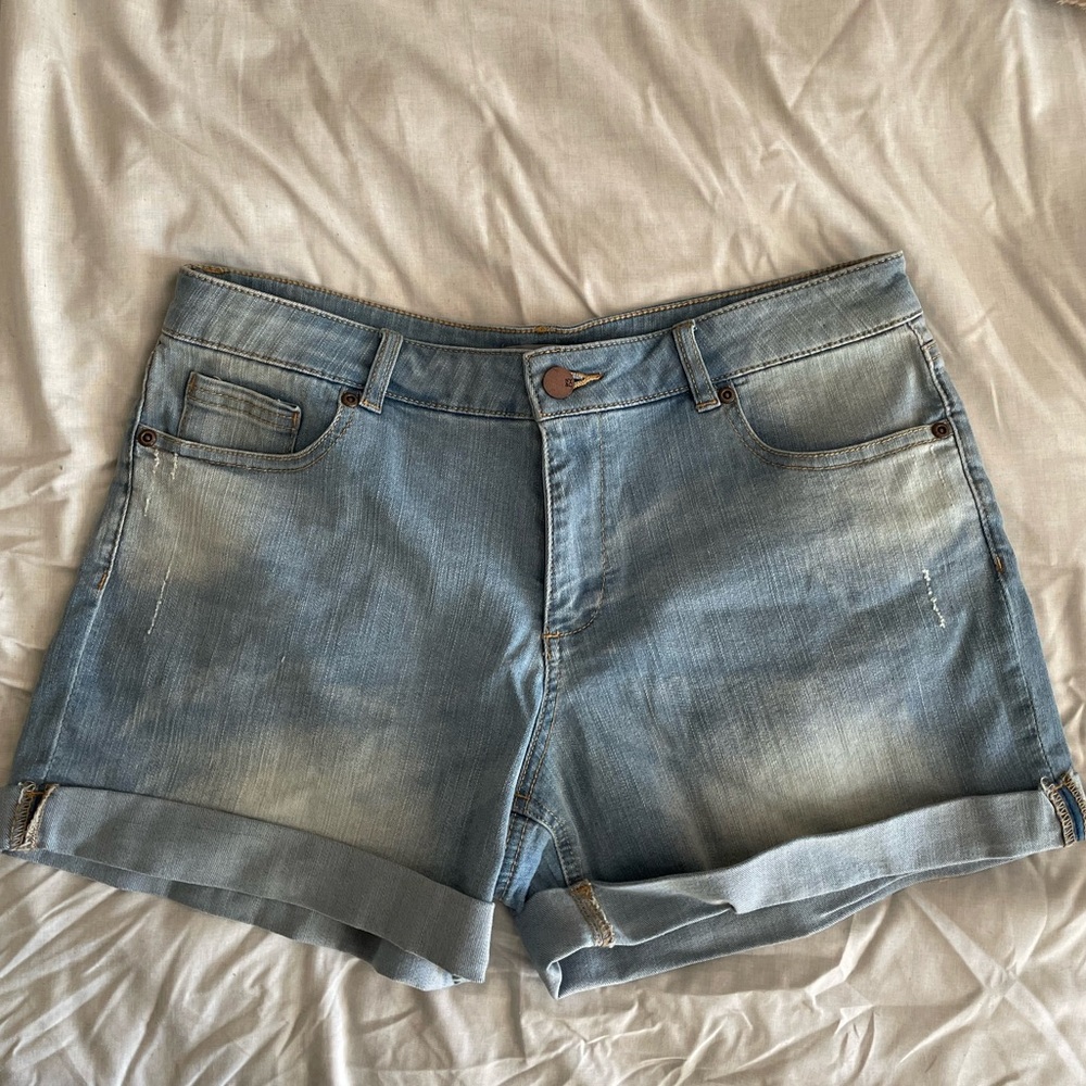 NWT New York & Company Shorts